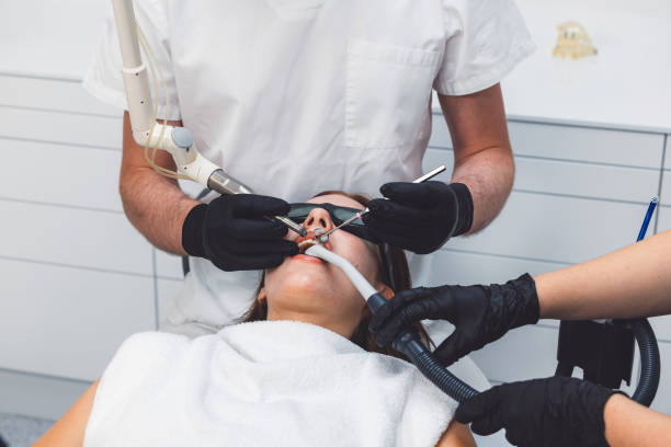 Best Cracked Tooth Emergency Dentist  in Gibraltar, MI